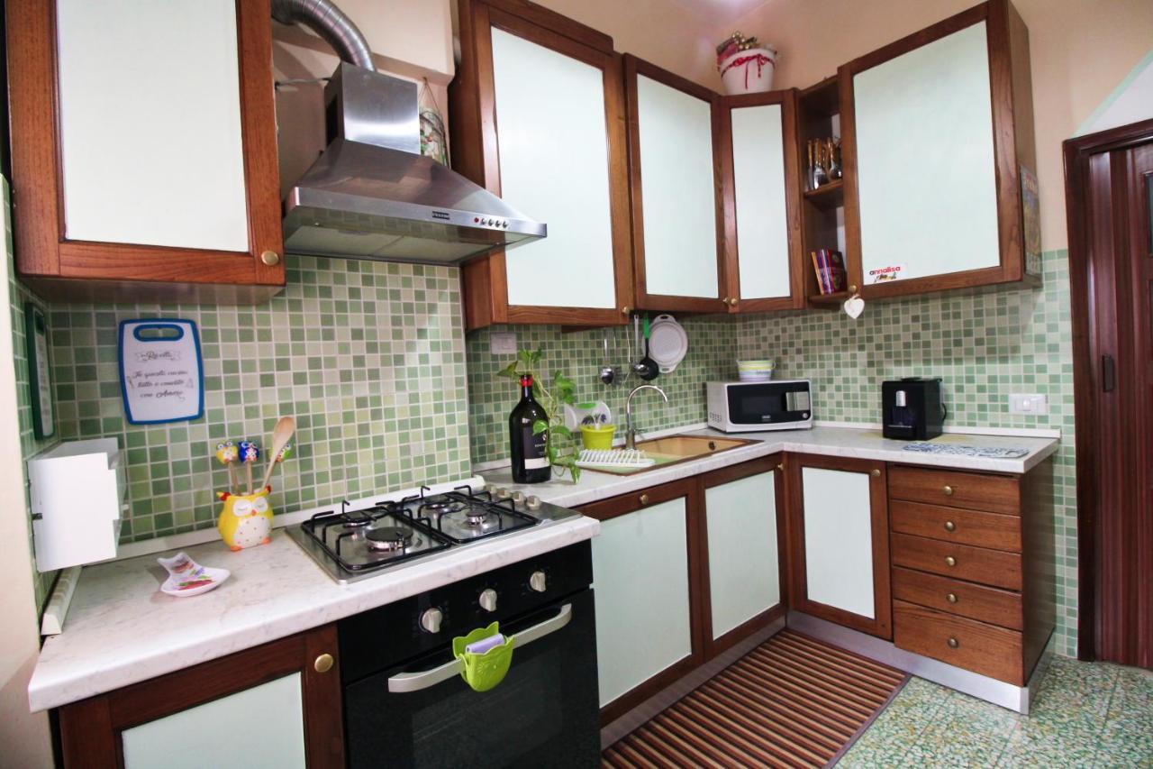 The House To The Walls Sienne Extérieur photo